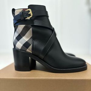 House check and leather Ankle boots